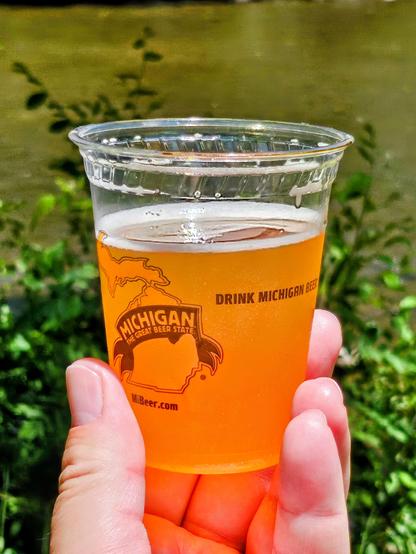 a tiny serving of Dragons Milk Emerald BBA IPA