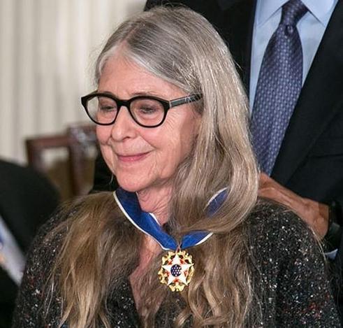 Die kürzlich verstorbene Margaret Hamilton vor ca. 10 Jahren beim Empfang einer Ehrenmedaille