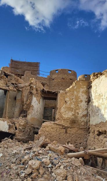A typical view of the modern Shali, part reconstructed in a slightly Disneyfied way, part left to crumble