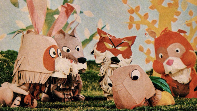 Screenshot from the stop-motion kids show known in English as The Daily Fable.