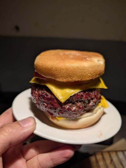 A 9oz cheeseburger