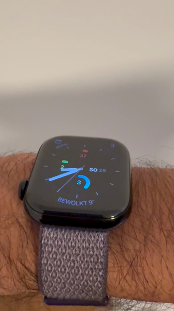 My watch, flipping between the correct time of ~7:40 when unlocked, and the wrong time of ~8:40 when locked. Apple failed at DST, I guess.